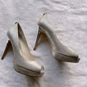 ❌SOLD❌Michael Kors Shimmer open toe heels